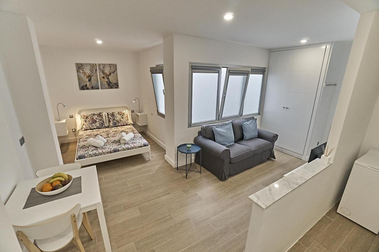 Malibu Canteras Studio 8 - Playa, Wifi, Smarttv, Ac Las Palmas de Gran Canaria Exterior photo