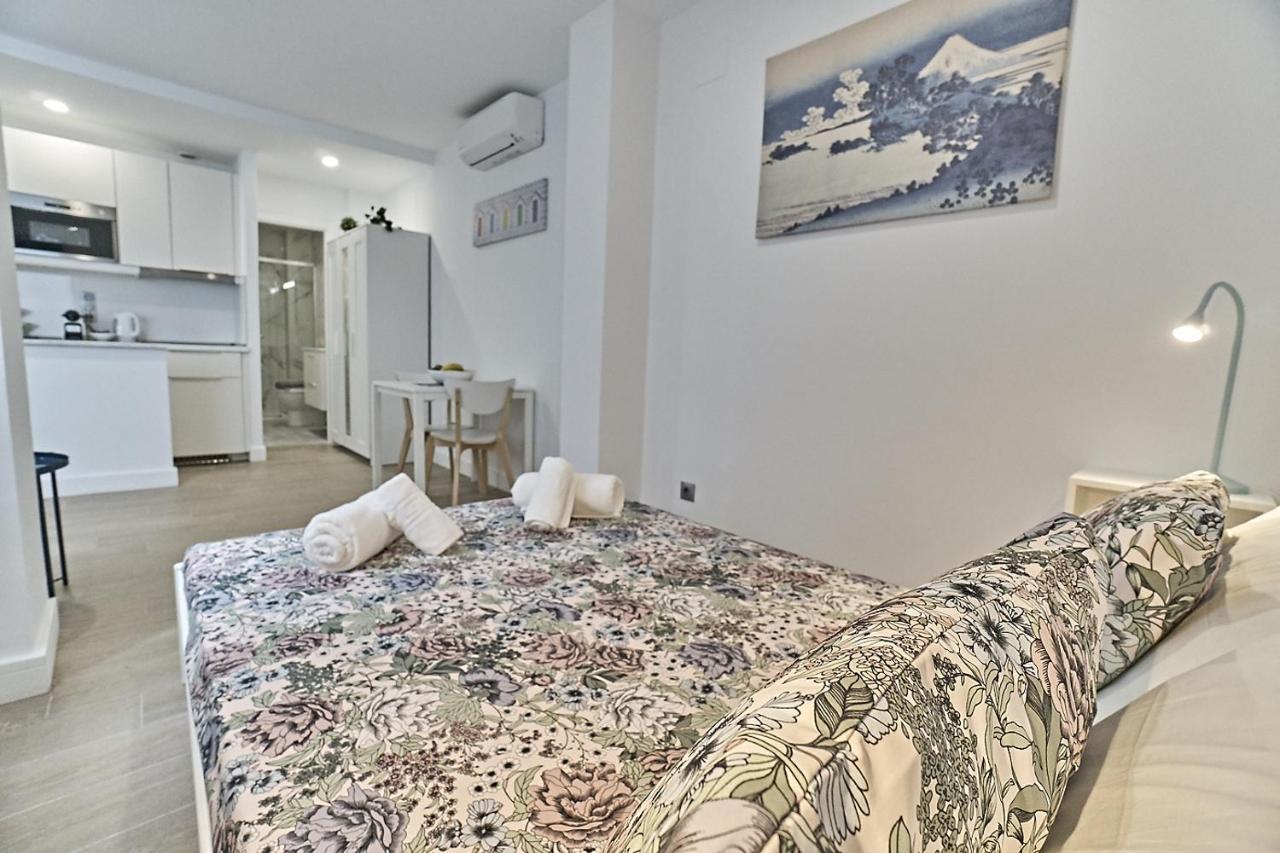 Malibu Canteras Studio 8 - Playa, Wifi, Smarttv, Ac Las Palmas de Gran Canaria Exterior photo